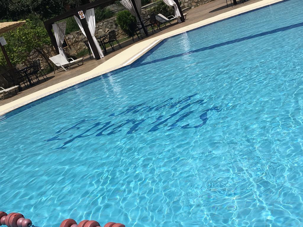 Hotel Epavlis Káto Poróïa エクステリア 写真