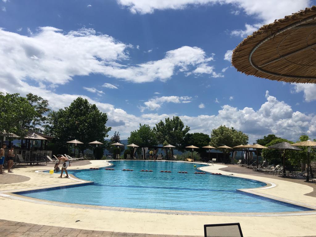 Hotel Epavlis Káto Poróïa エクステリア 写真