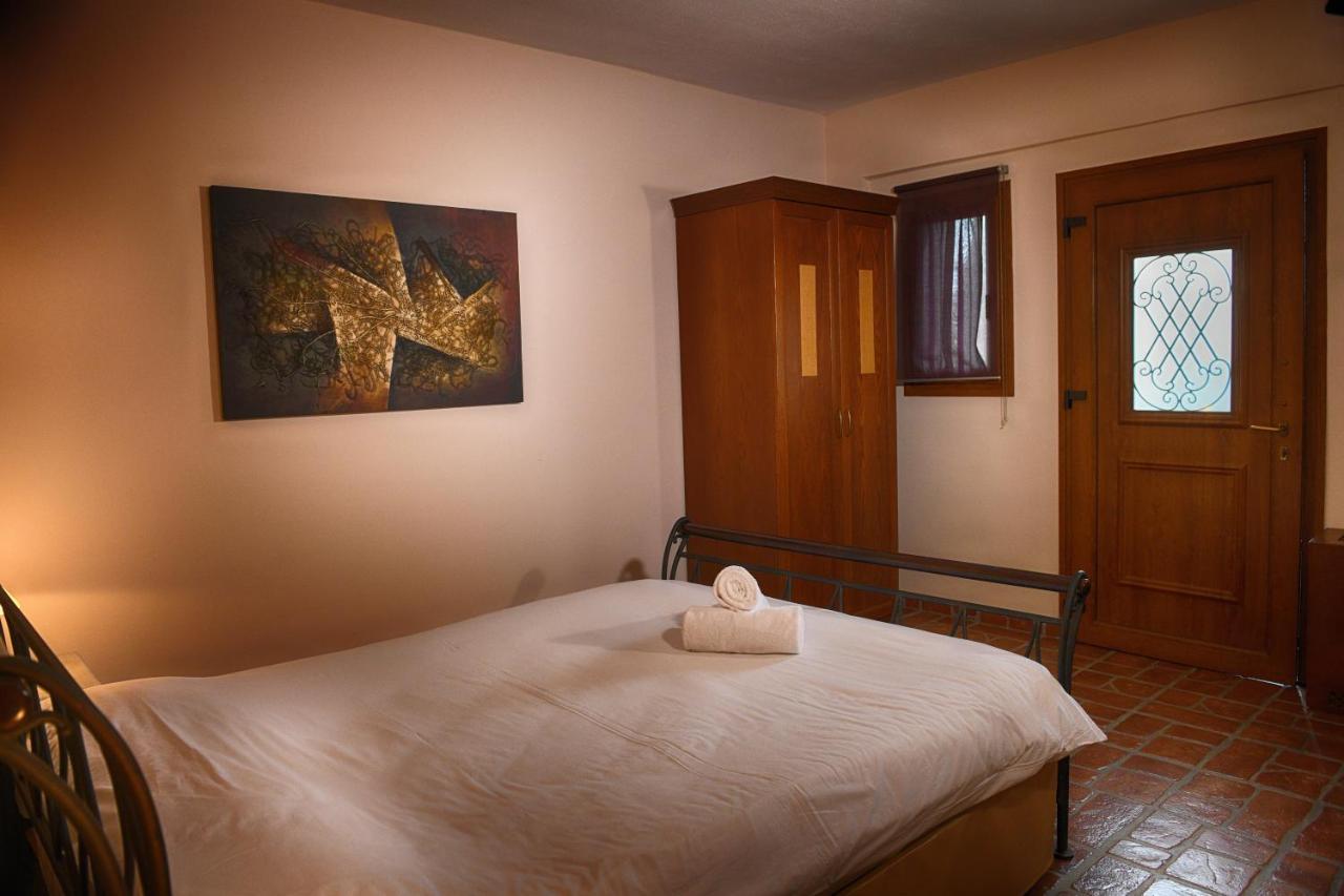 Hotel Epavlis Káto Poróïa エクステリア 写真