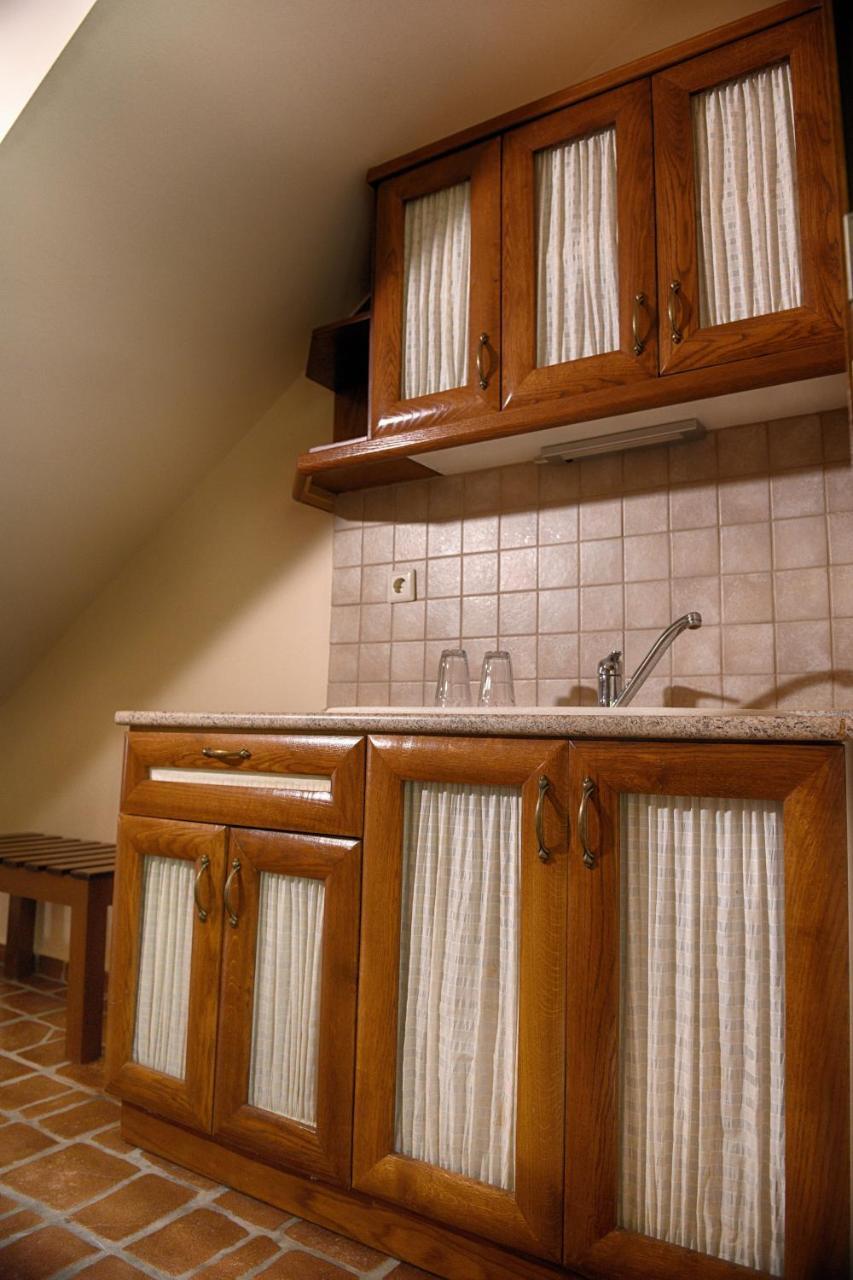 Hotel Epavlis Káto Poróïa エクステリア 写真