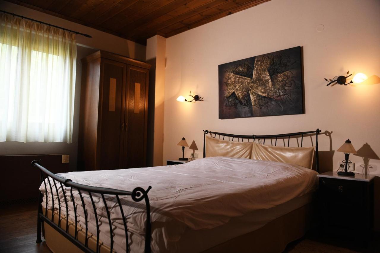 Hotel Epavlis Káto Poróïa エクステリア 写真