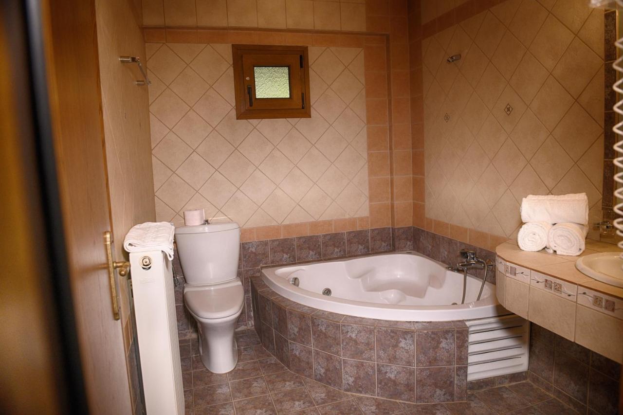 Hotel Epavlis Káto Poróïa エクステリア 写真