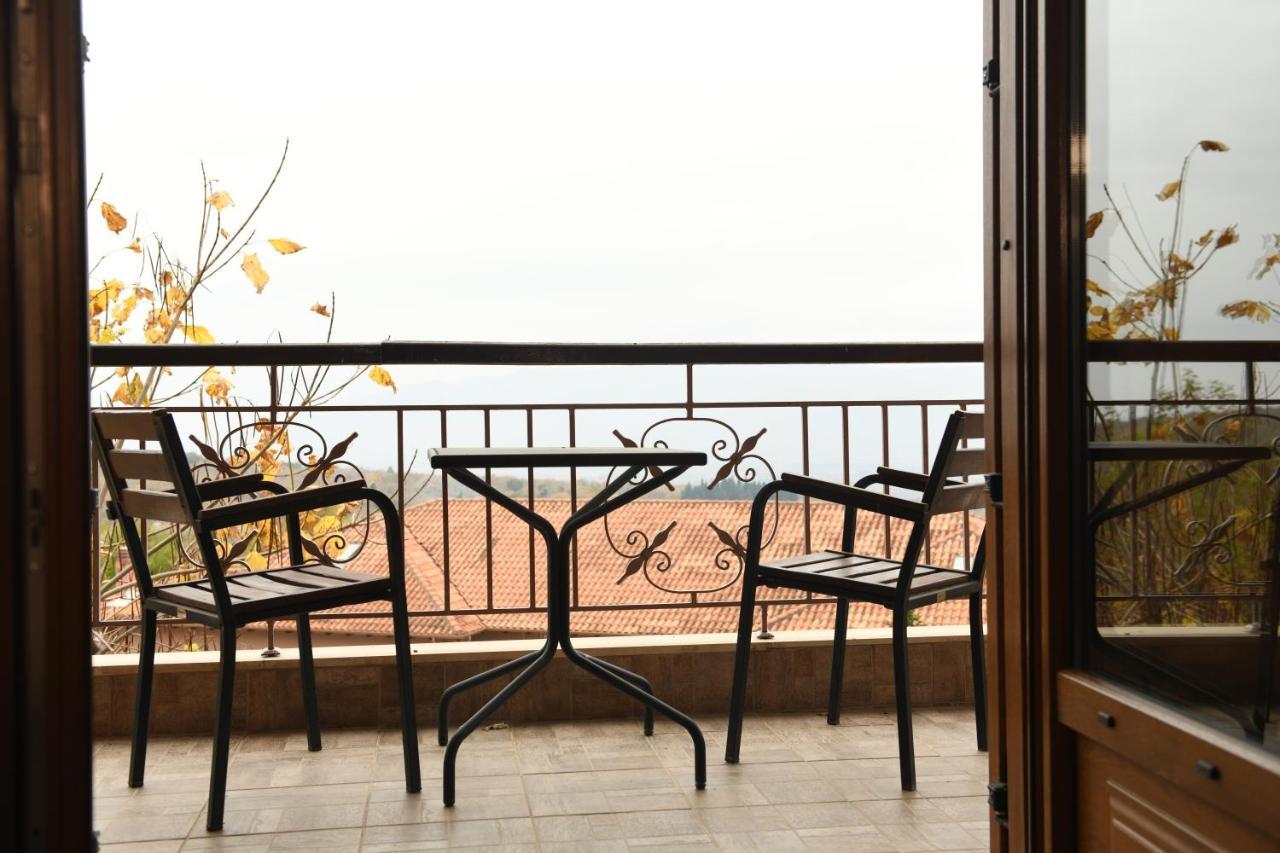 Hotel Epavlis Káto Poróïa エクステリア 写真
