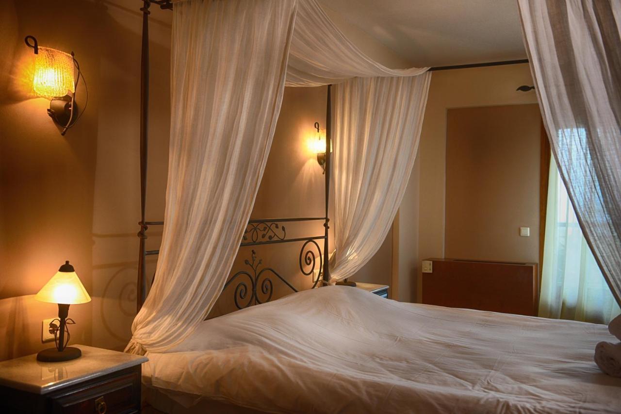 Hotel Epavlis Káto Poróïa エクステリア 写真