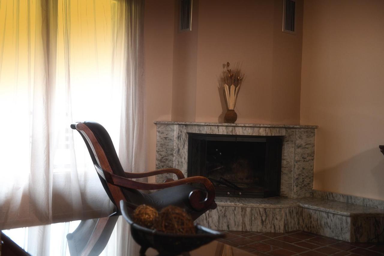Hotel Epavlis Káto Poróïa エクステリア 写真